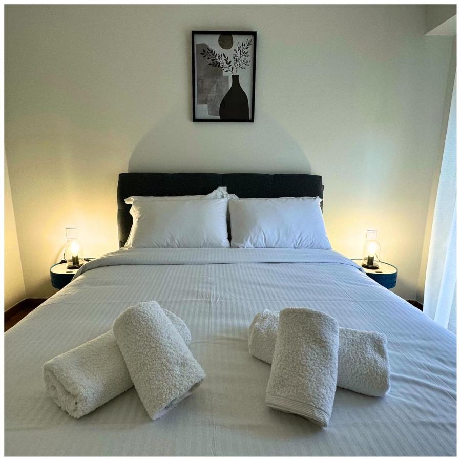 Memories Apartments Μονοκατοικία Στο Καρπενήσι Exteriör bild