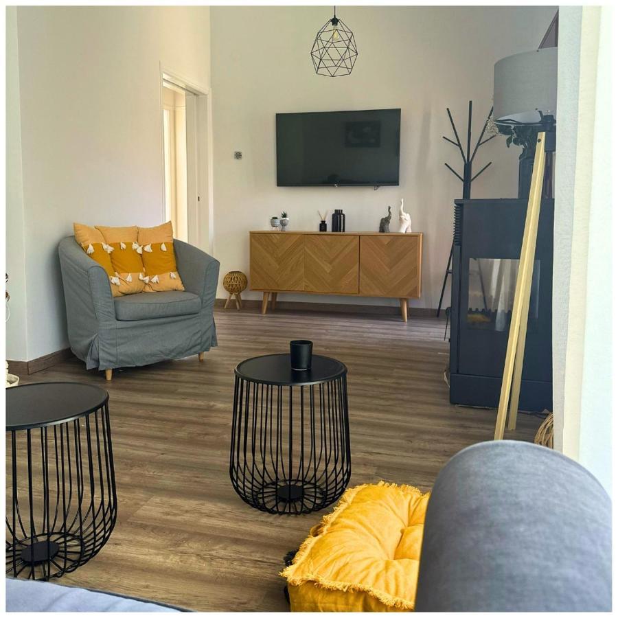 Memories Apartments Μονοκατοικία Στο Καρπενήσι Exteriör bild