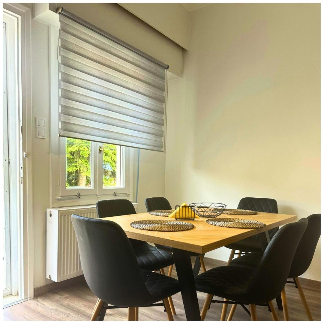 Memories Apartments Μονοκατοικία Στο Καρπενήσι Exteriör bild